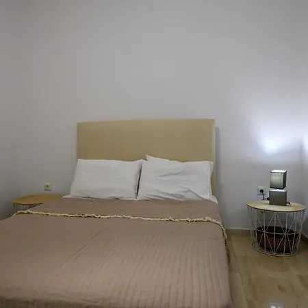 5 Meters From The * Chrani