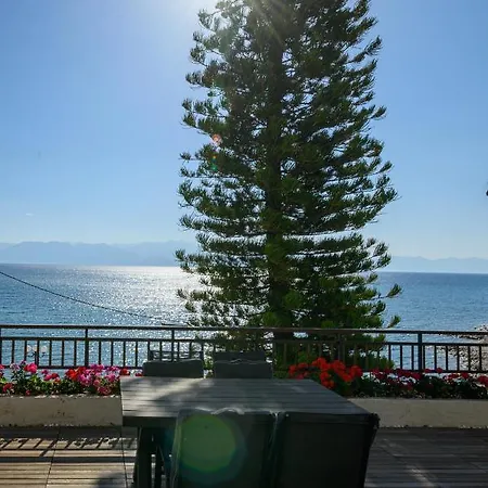 5 Meters From The Hébergement de vacances Chrani