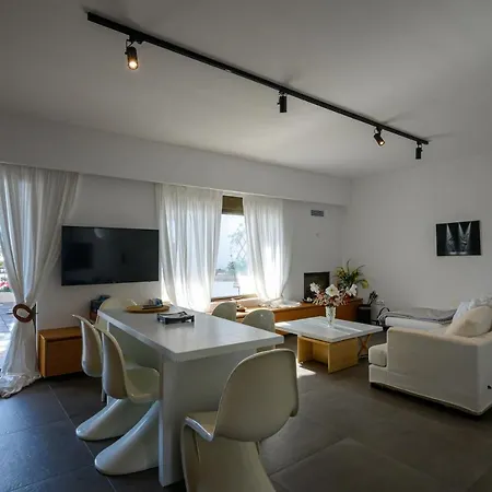 5 Meters From The Hébergement de vacances Chrani