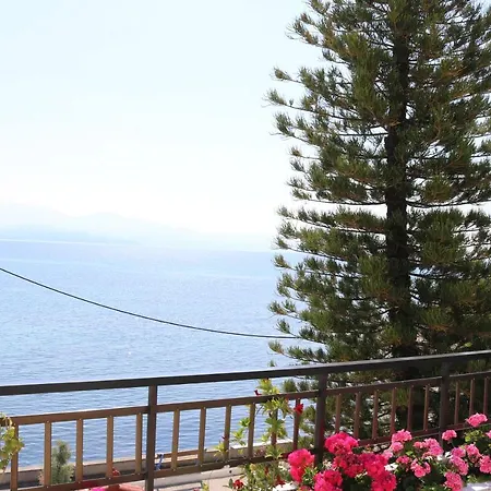 5 Meters From The Hébergement de vacances Chrani