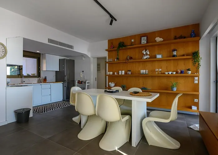 5 Meters From The Holiday home Chrani