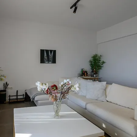 Semesterbostad 5 Meters From The Chrani