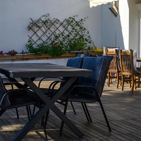 5 Meters From The Casa vacanze Chrani
