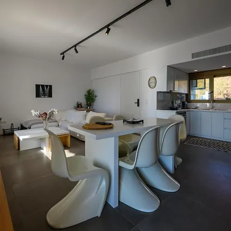 5 Meters From The Semesterbostad *