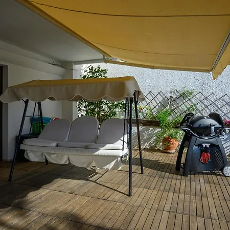 Casa vacanze 5 Meters From The *