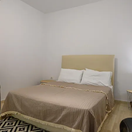 Semesterbostad 5 Meters From The *