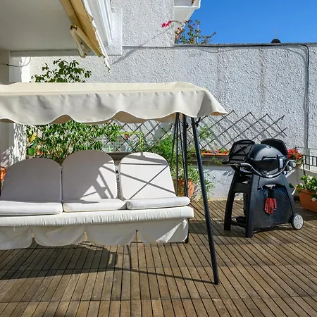 Holiday home 5 Meters From The *