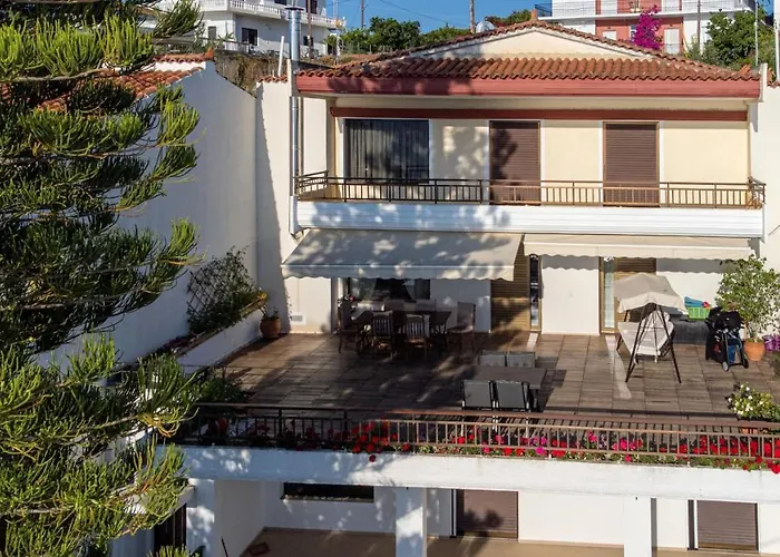 בית נופש 5 Meters From The *