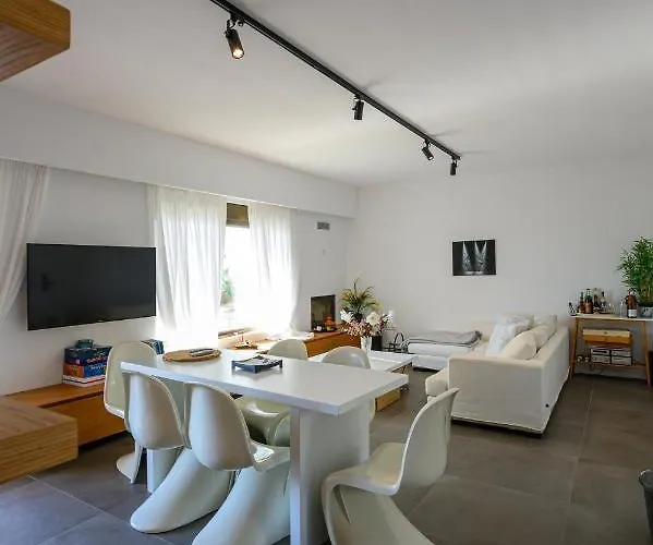 펜션 5 Meters From The *