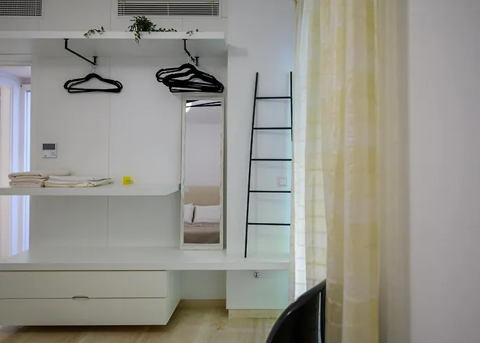 5 Meters From The בית נופש חראני