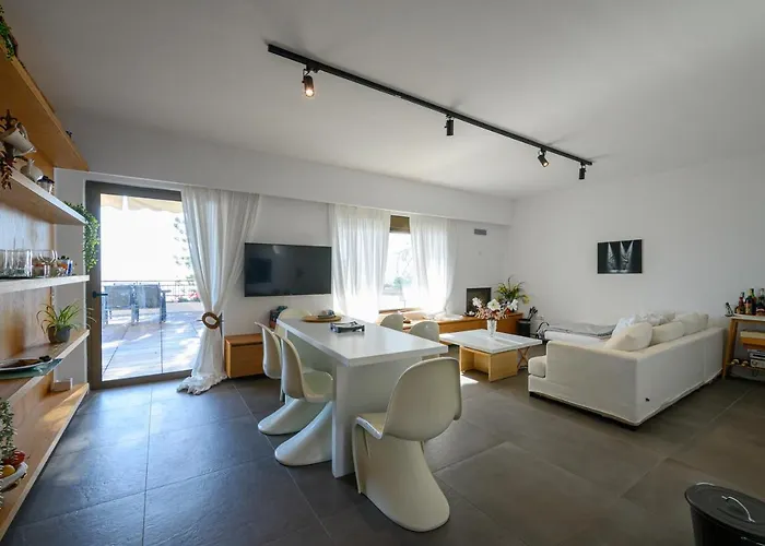 5 Meters From The * 크라니