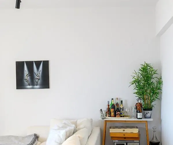 5 Meters From The בית נופש חראני